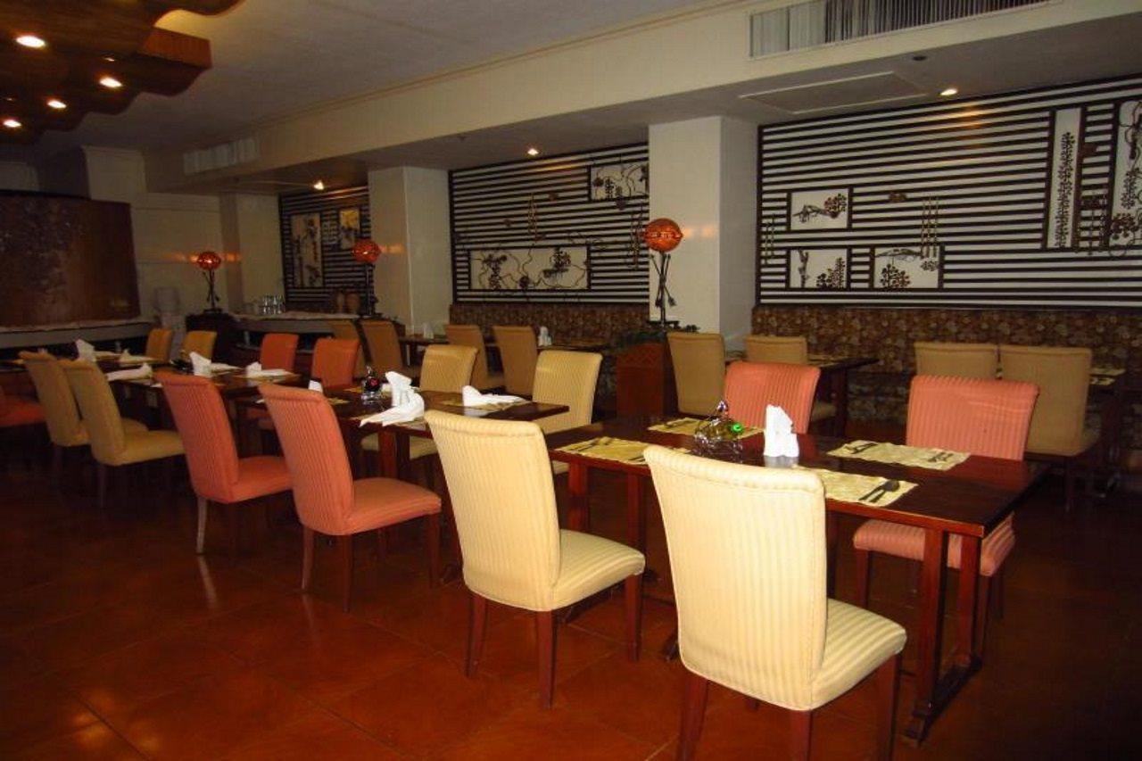 Hotel Cesario Lapu-Lapu City Exteriör bild