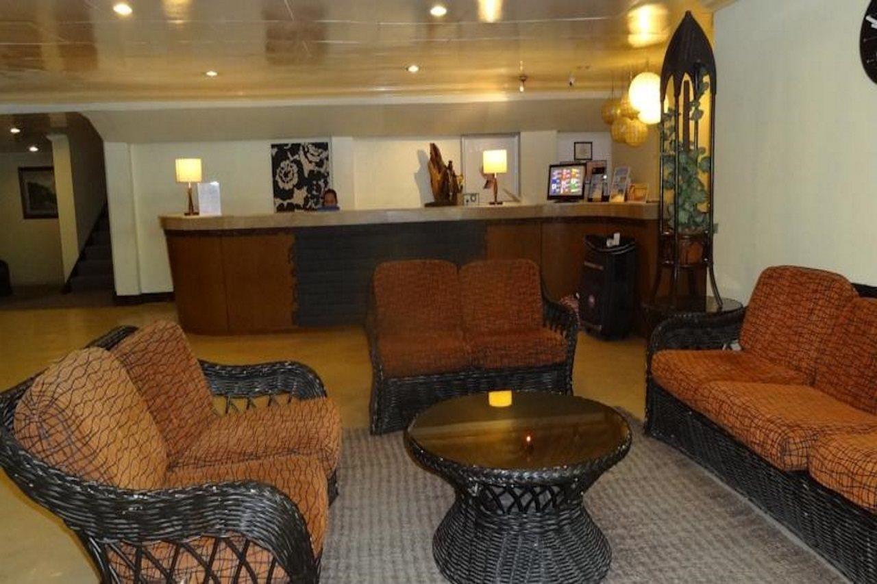 Hotel Cesario Lapu-Lapu City Exteriör bild