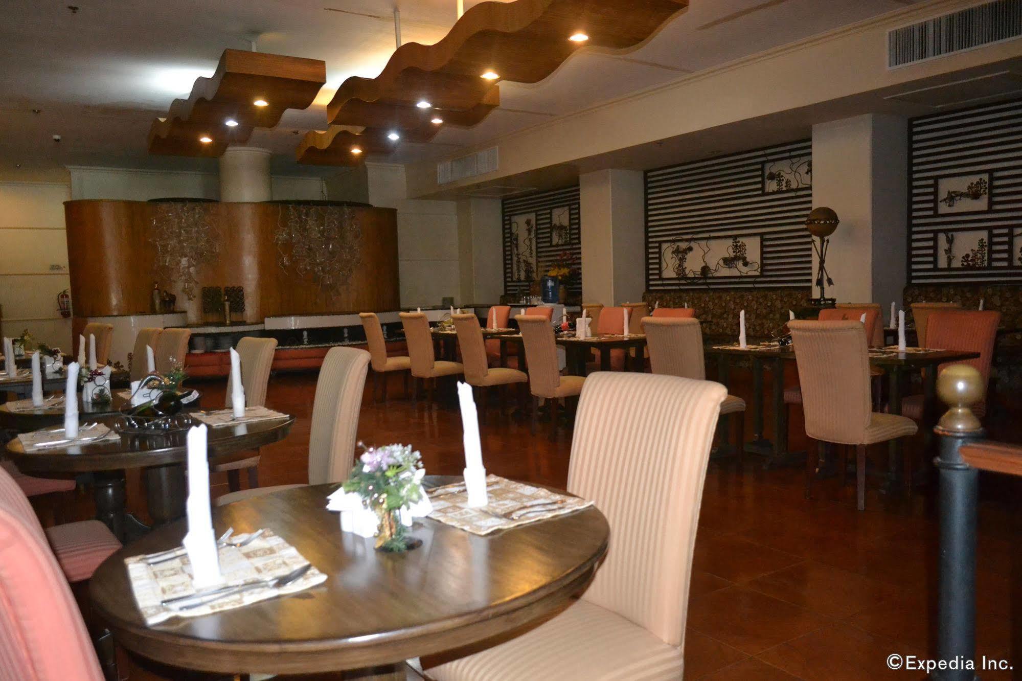 Hotel Cesario Lapu-Lapu City Exteriör bild