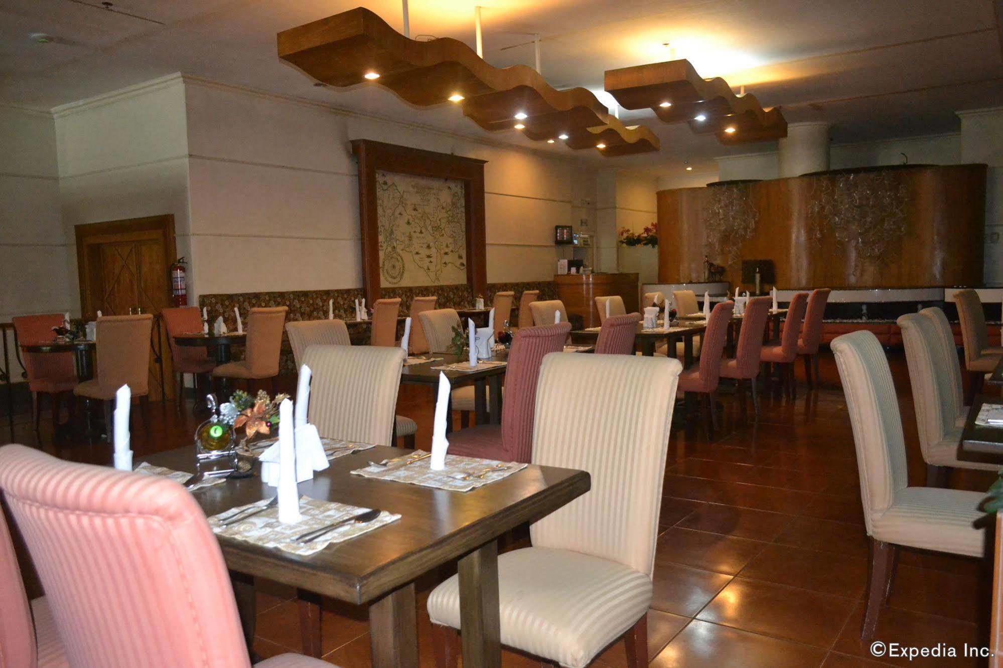 Hotel Cesario Lapu-Lapu City Exteriör bild